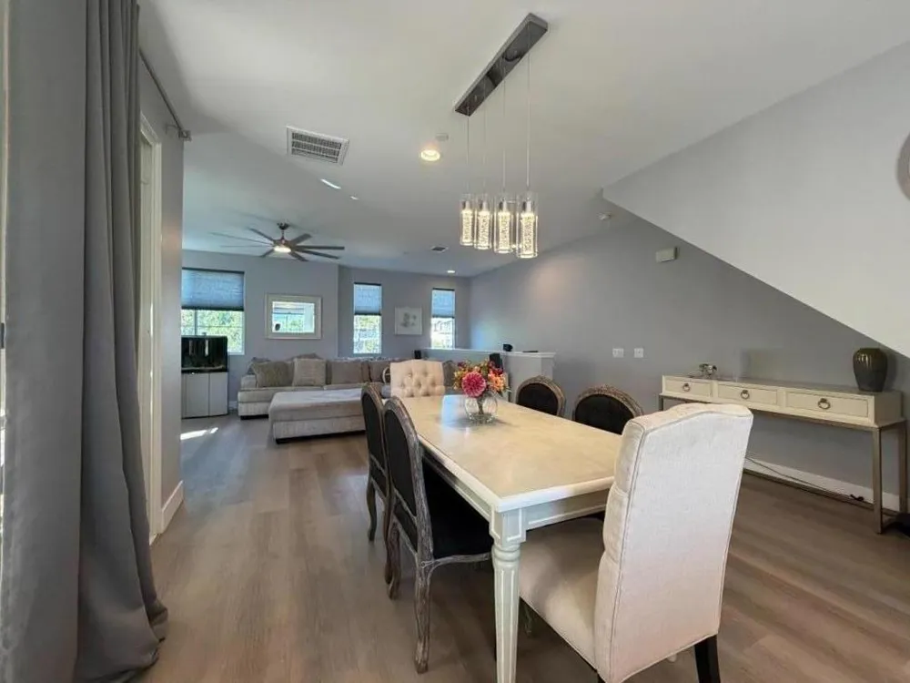 641 Savi Drive #104 Corona, CA 92878