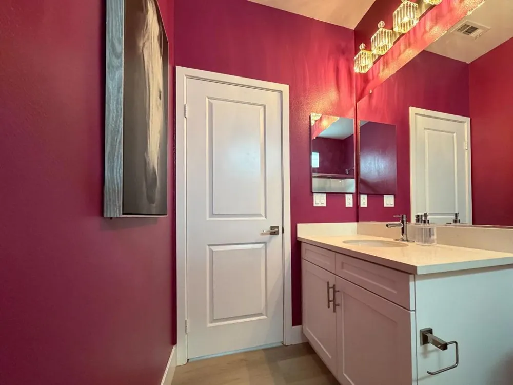 641 Savi Drive #104 Corona, CA 92878