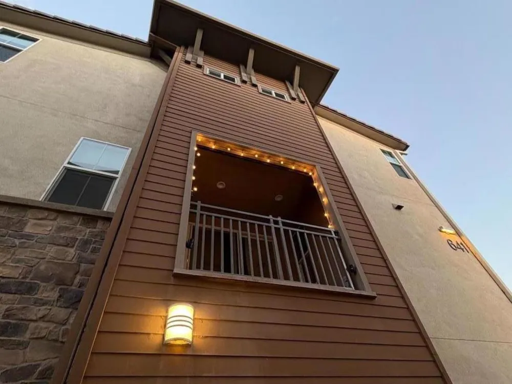 641 Savi Drive #104 Corona, CA 92878