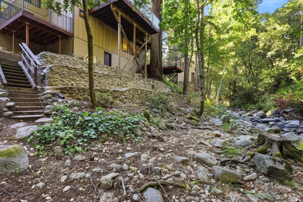 145 Brook Lane Boulder Creek, CA 95006