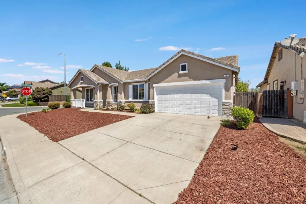 3 Mill Springs Court Pittsburg, CA 94565