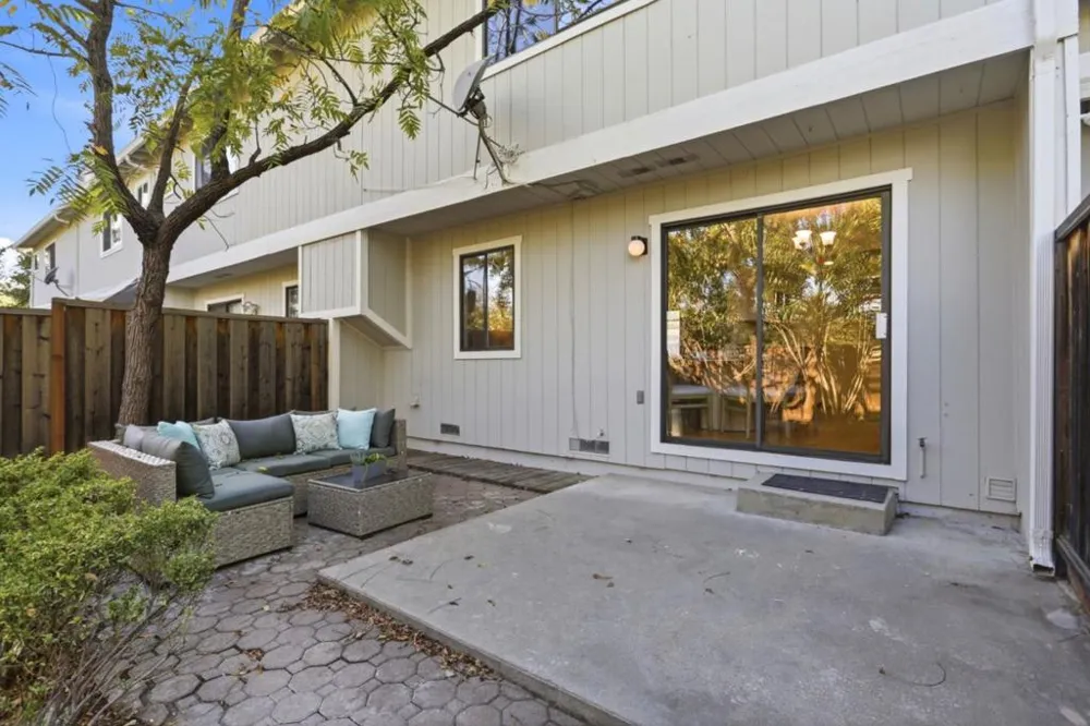 762 Pollard Road Los Gatos, CA 95032