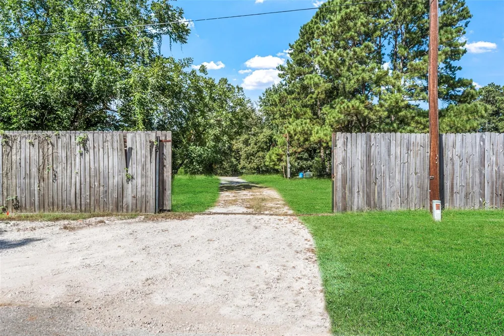 14000 Mcalister Road Conroe, TX 77302