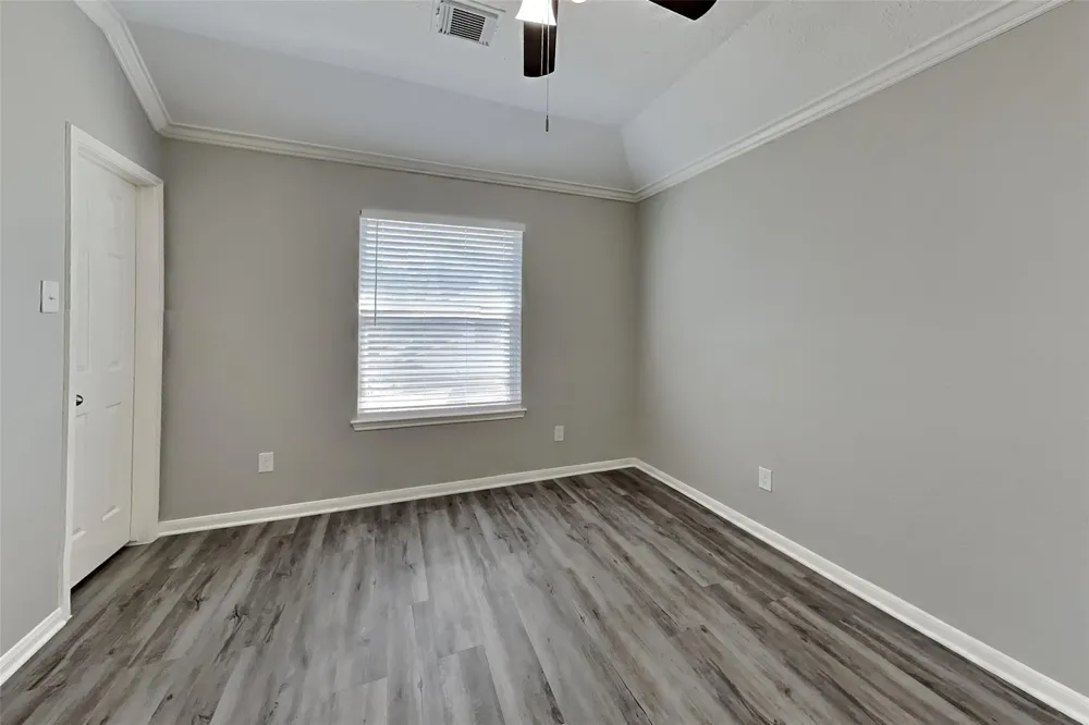 1906 Crescent Oak Drive Missouri City, TX 77459