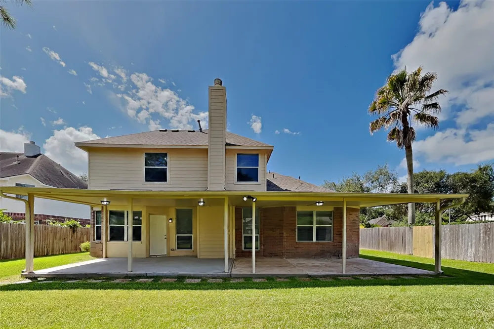 1906 Crescent Oak Drive Missouri City, TX 77459