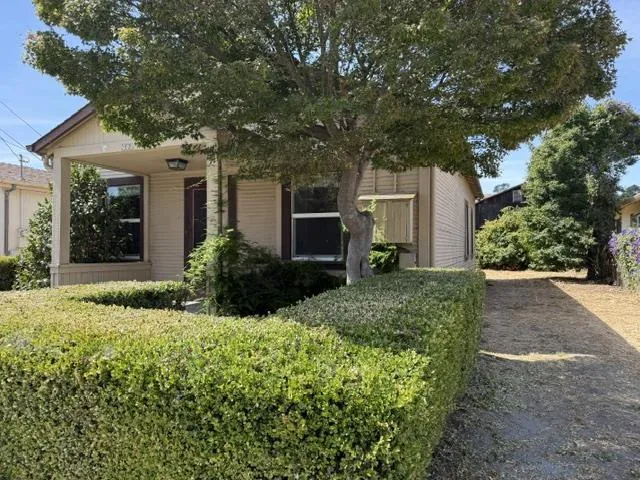 305 Fourth Street San Juan Bautista, CA 95045