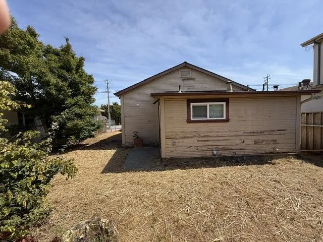 305 Fourth Street San Juan Bautista, CA 95045