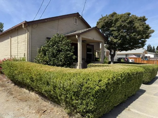 305 Fourth Street San Juan Bautista, CA 95045