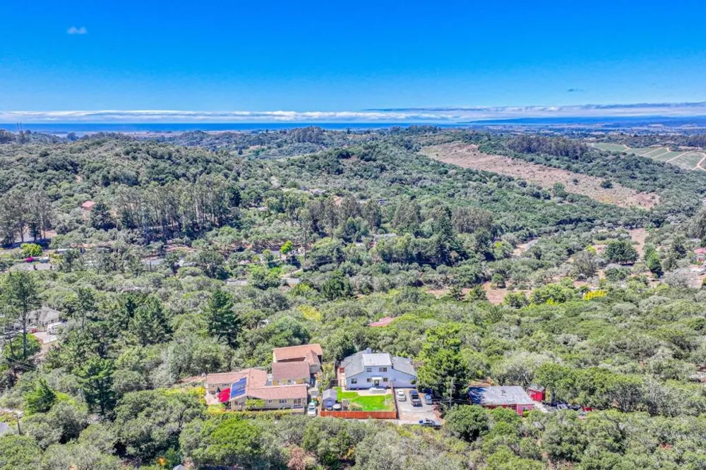 16985 Forrest Lane #B Royal Oaks, CA 95076