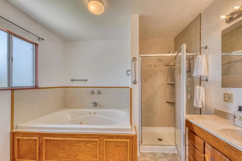 16985 Forrest Lane #B Royal Oaks, CA 95076