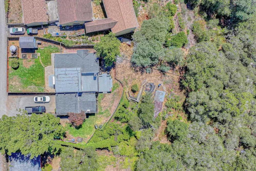 16985 Forrest Lane #B Royal Oaks, CA 95076