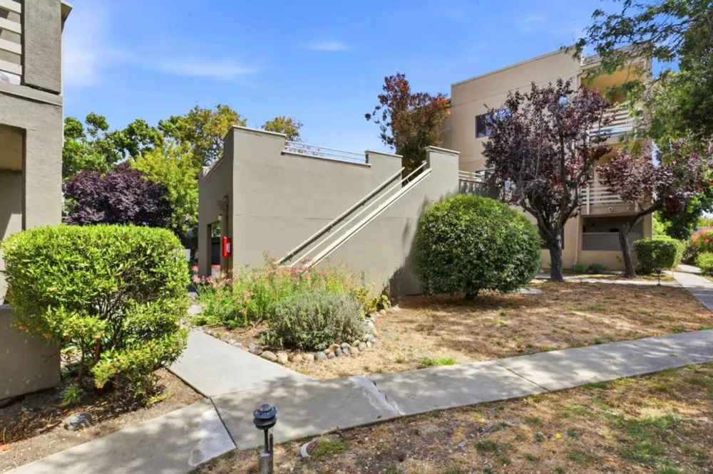 250 River Street #301 Santa Cruz, CA 95060