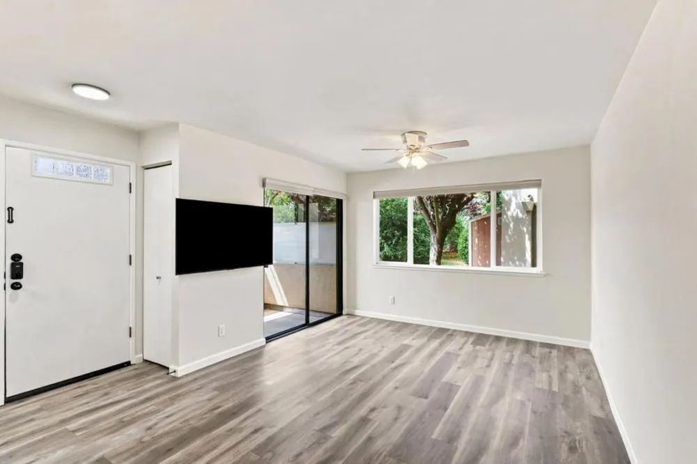 250 River Street #301 Santa Cruz, CA 95060