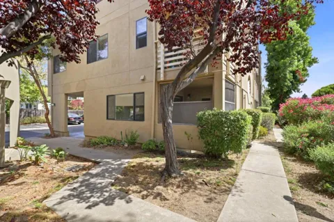 250 River Street #301