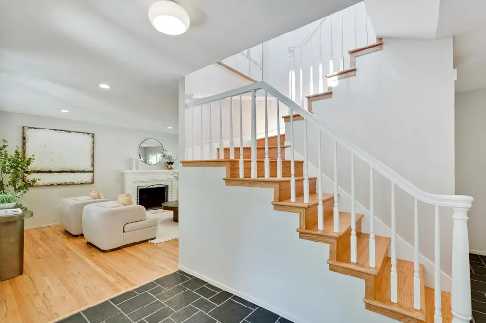 1634 Jamestown Drive Cupertino, CA 95014
