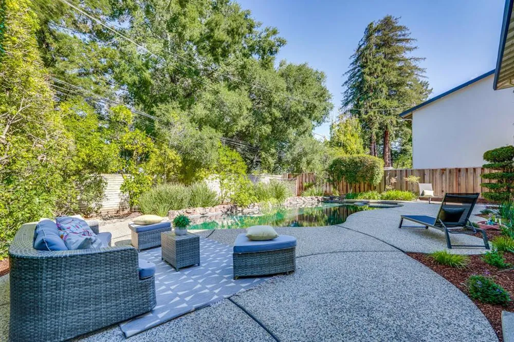 1634 Jamestown Drive Cupertino, CA 95014