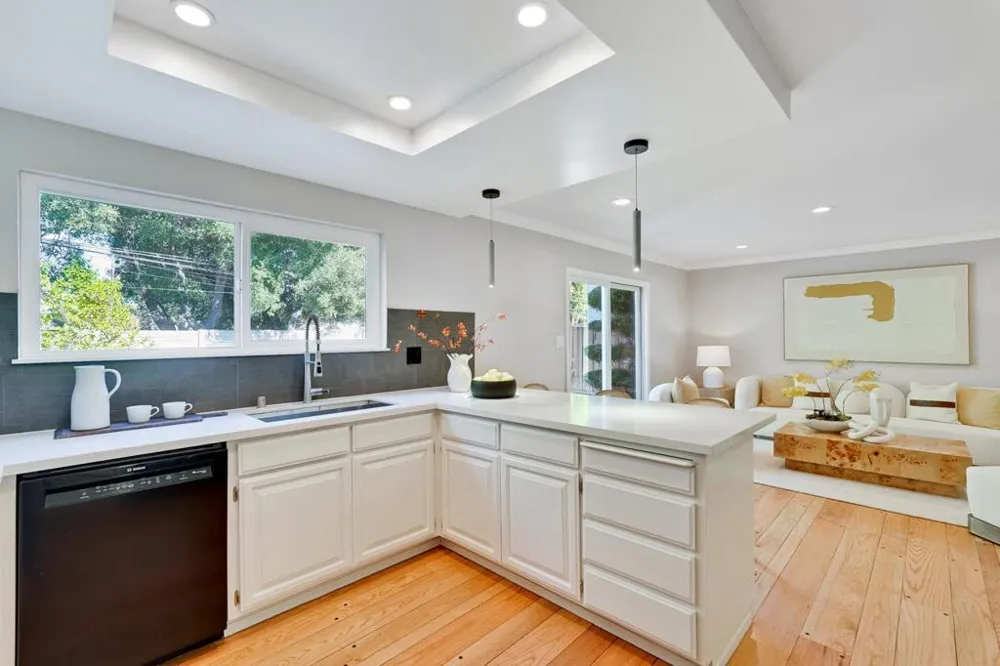 1634 Jamestown Drive Cupertino, CA 95014