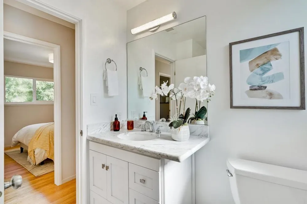 1634 Jamestown Drive Cupertino, CA 95014