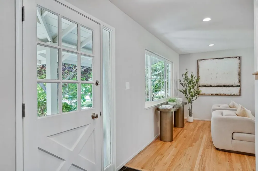 1634 Jamestown Drive Cupertino, CA 95014