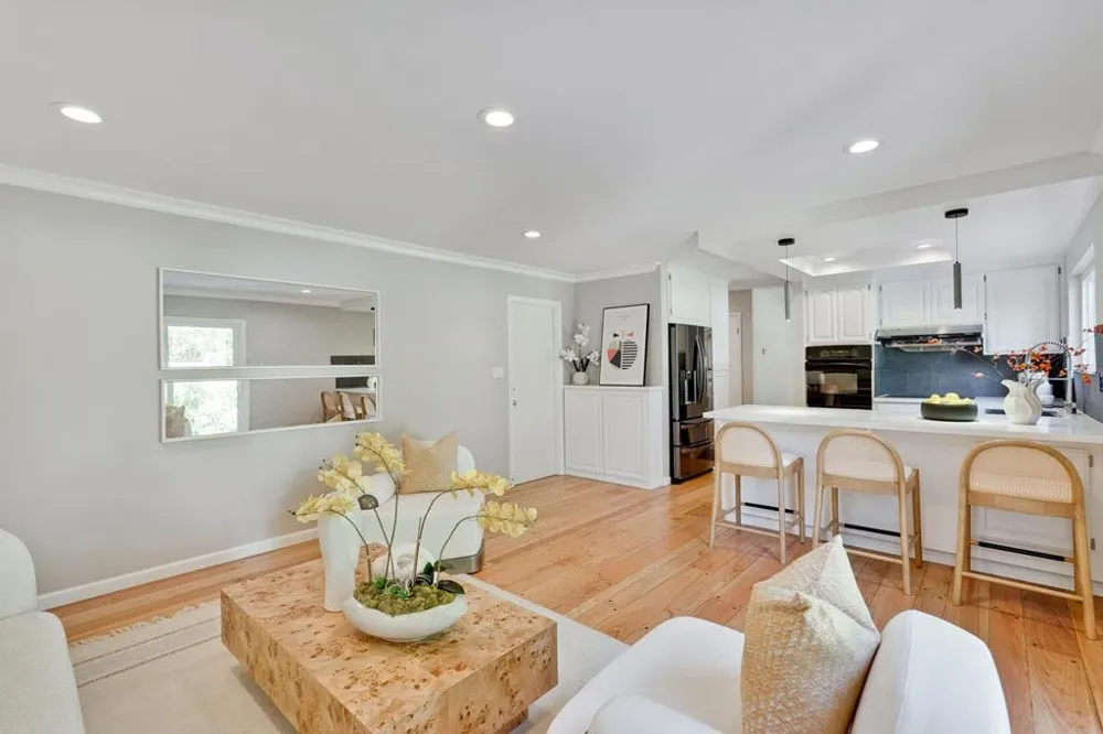 1634 Jamestown Drive Cupertino, CA 95014