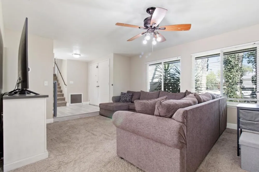 3016 Bettina Way Sacramento, CA 95826