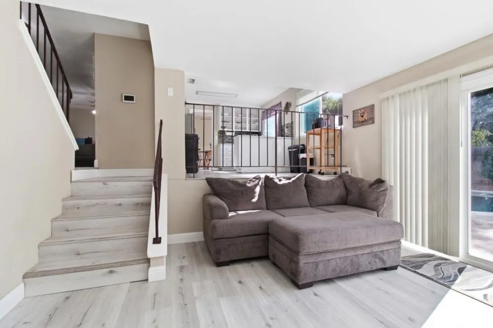 3016 Bettina Way Sacramento, CA 95826