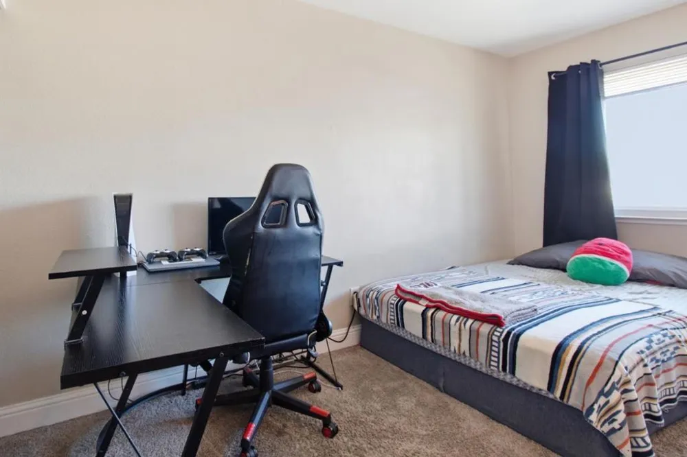 3016 Bettina Way Sacramento, CA 95826