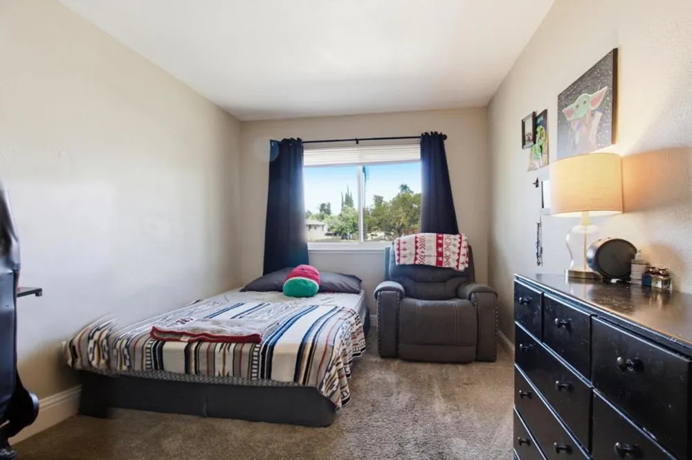3016 Bettina Way Sacramento, CA 95826