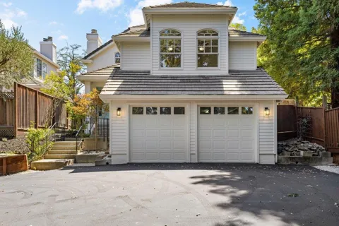 11725 Winding Way