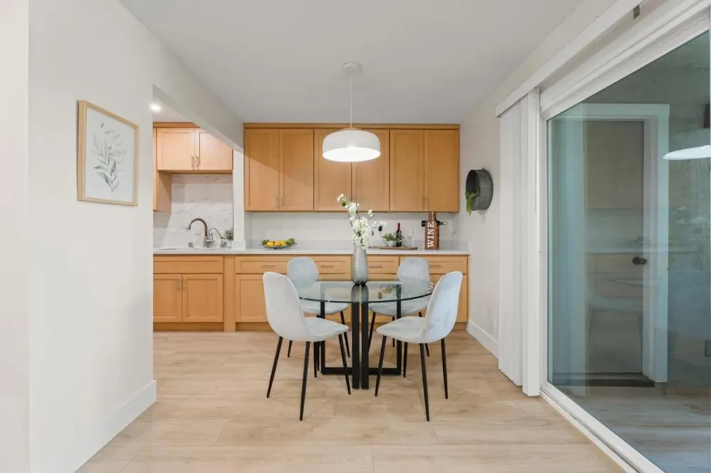 2735 Mauricia Avenue #B Santa Clara, CA 95051
