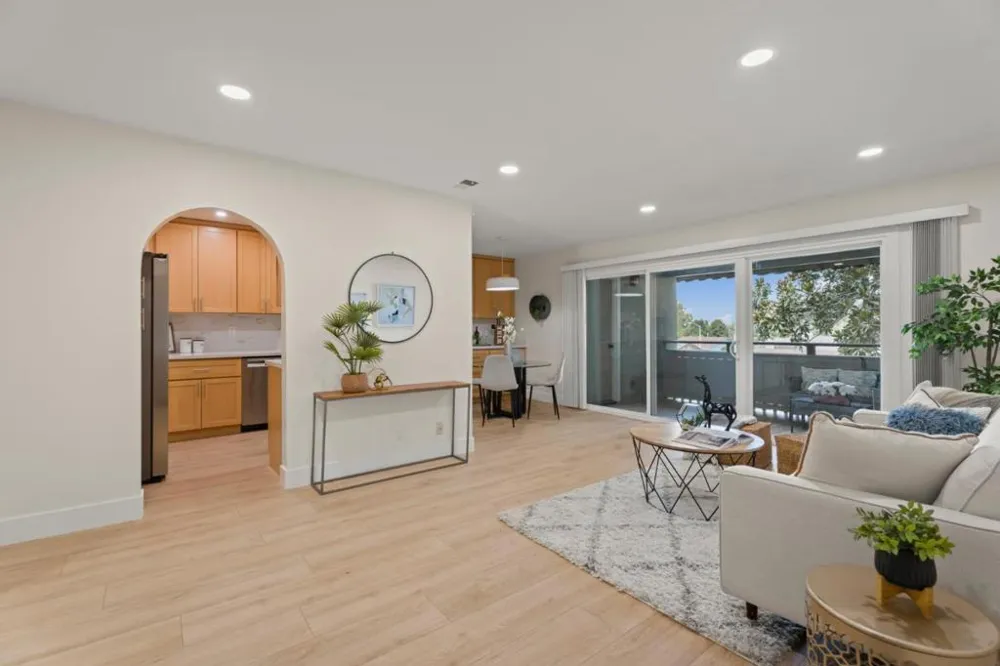 2735 Mauricia Avenue #B Santa Clara, CA 95051