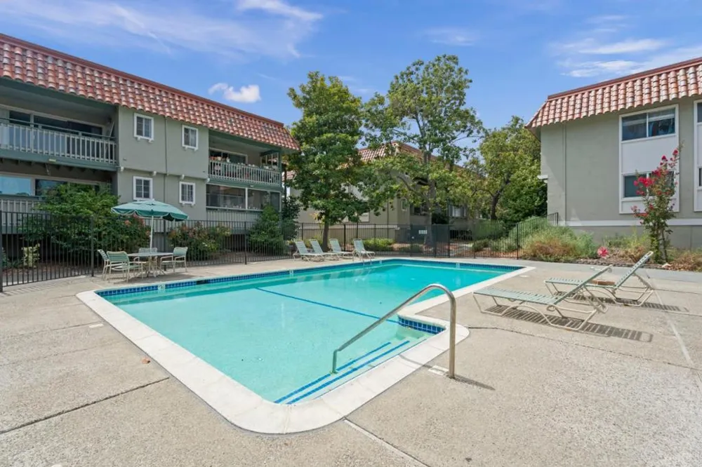 2735 Mauricia Avenue #B Santa Clara, CA 95051