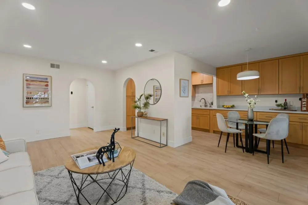 2735 Mauricia Avenue #B Santa Clara, CA 95051