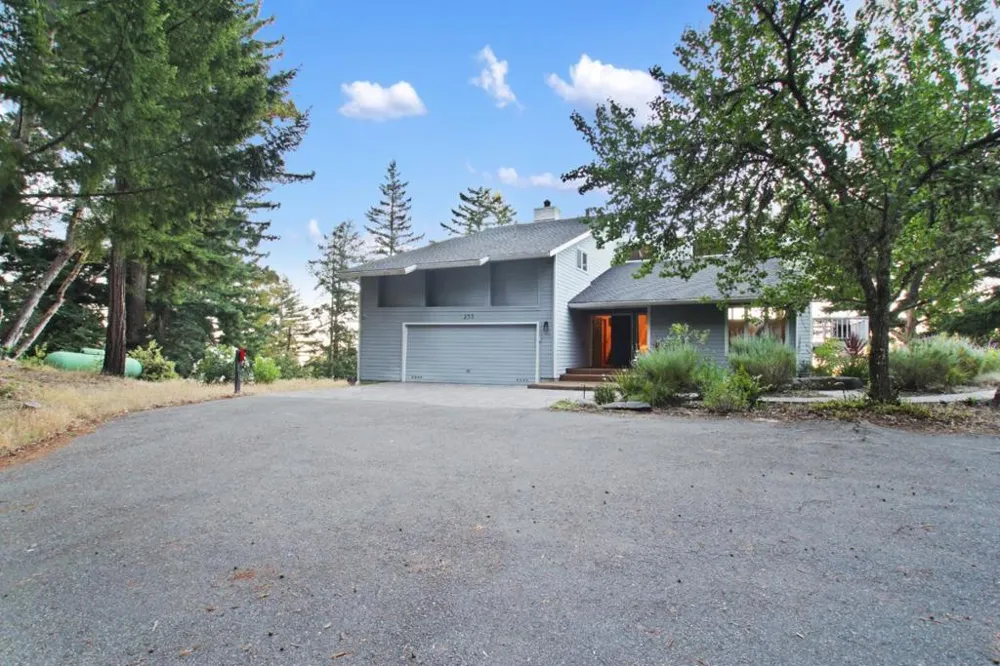 255 Allen Road Woodside, CA 94062