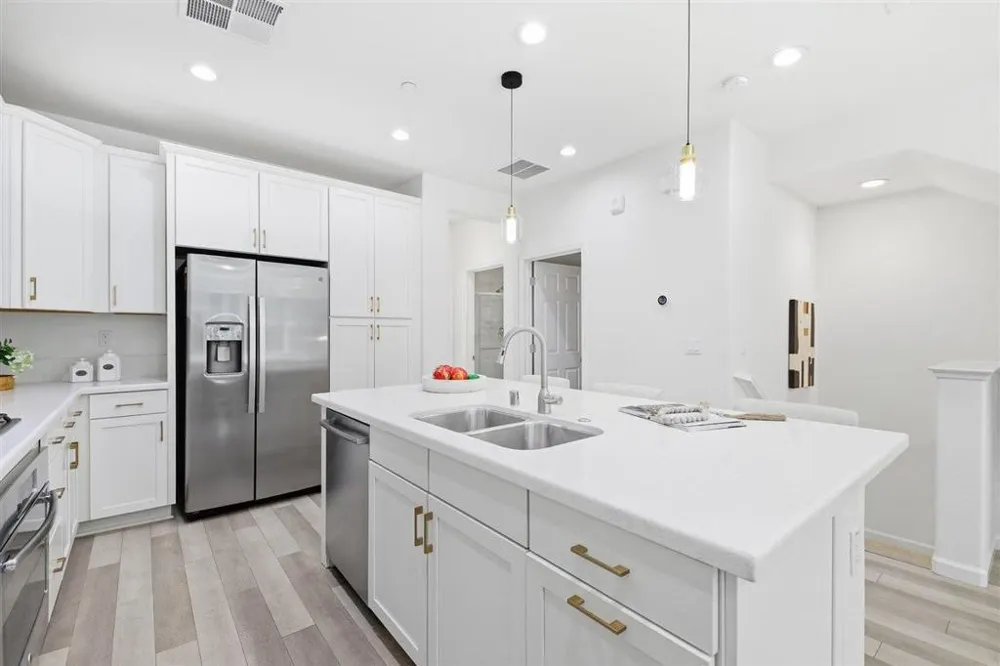 351 Charles Morris Terrace Sunnyvale, CA 94085