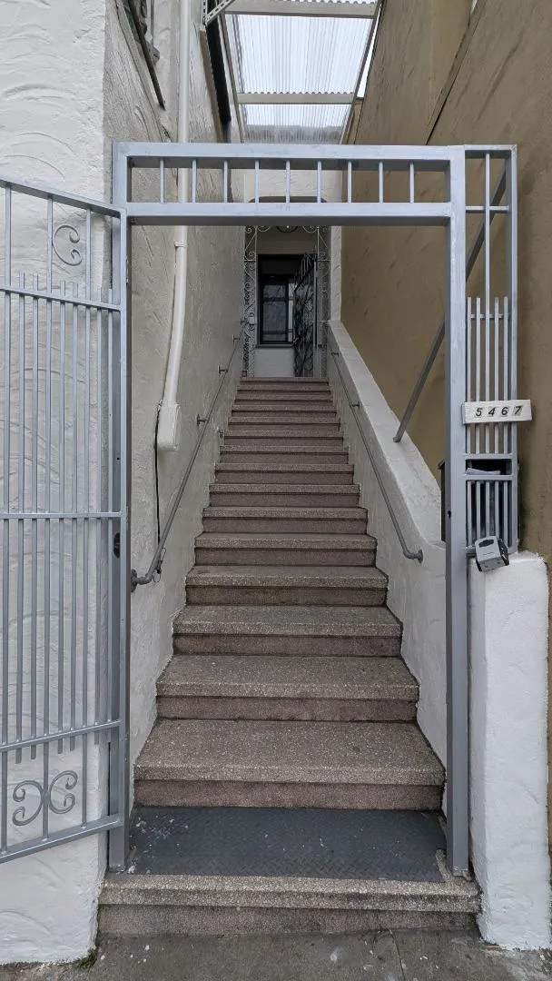 5465 Mission Street San Francisco, CA 94112