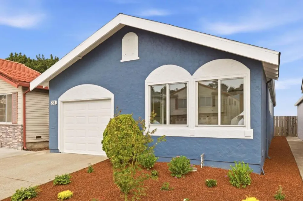 28 Camelot Court Daly City, CA 94015