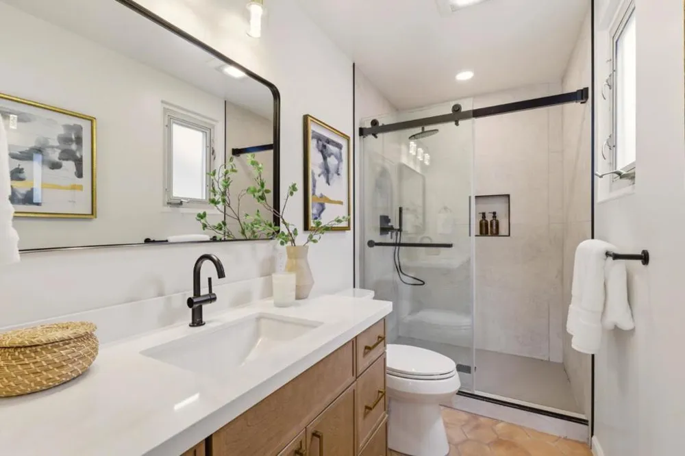 28 Camelot Court Daly City, CA 94015