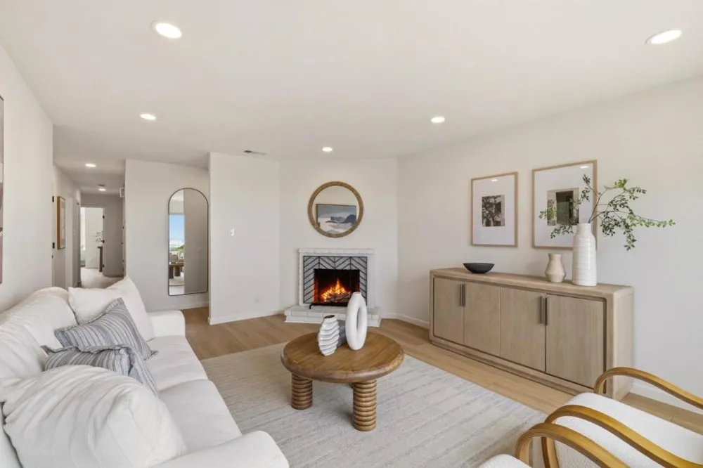 28 Camelot Court Daly City, CA 94015