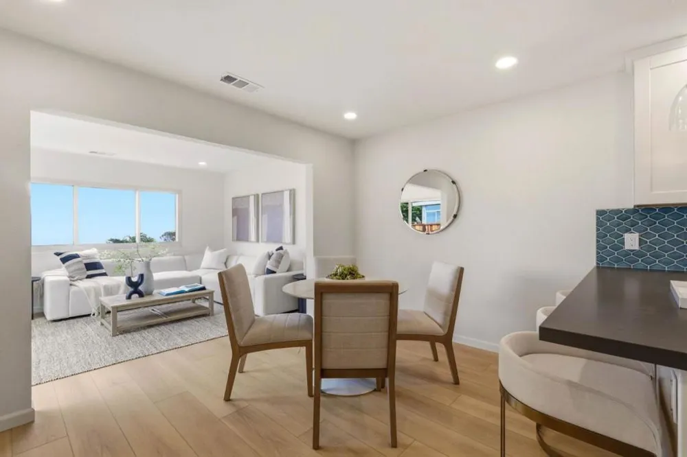 28 Camelot Court Daly City, CA 94015