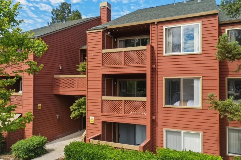 1144 Yarwood Court San Jose, CA 95128