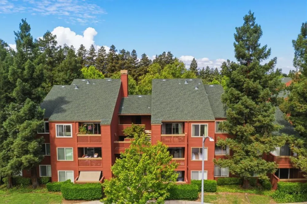 1144 Yarwood Court San Jose, CA 95128