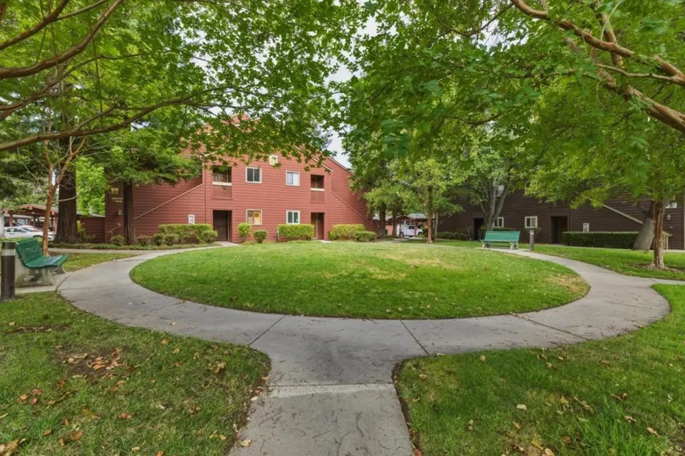 1144 Yarwood Court San Jose, CA 95128