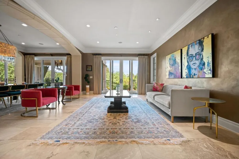 15301 Robin Anne Lane Monte Sereno, CA 95030
