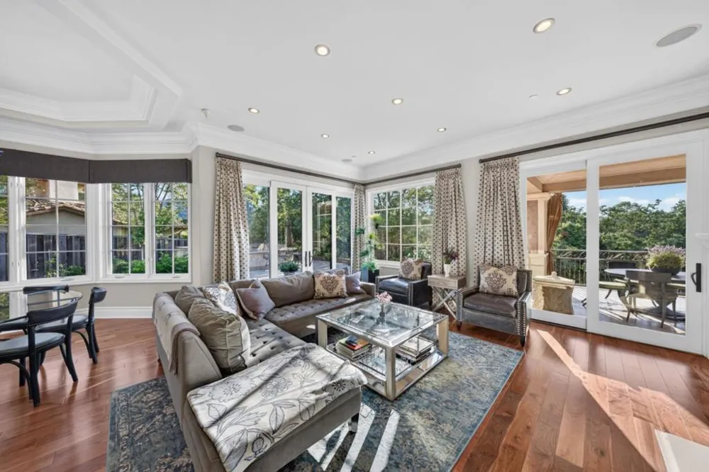15301 Robin Anne Lane Monte Sereno, CA 95030