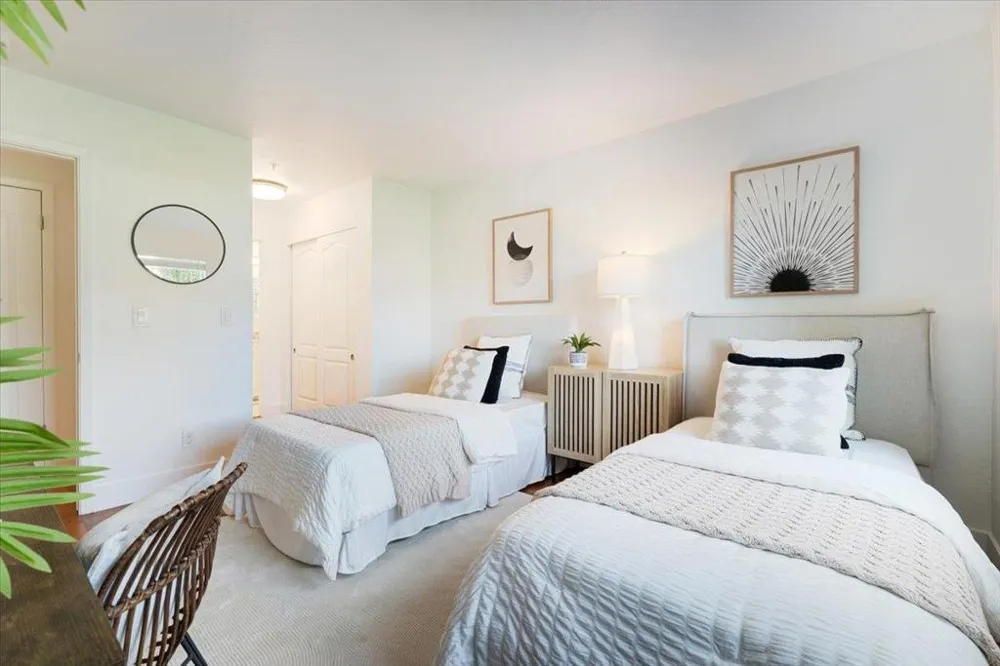 41 Grandview Street #1203 Santa Cruz, CA 95060