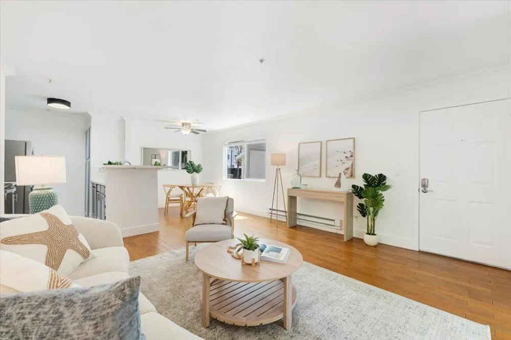41 Grandview Street #1203 Santa Cruz, CA 95060