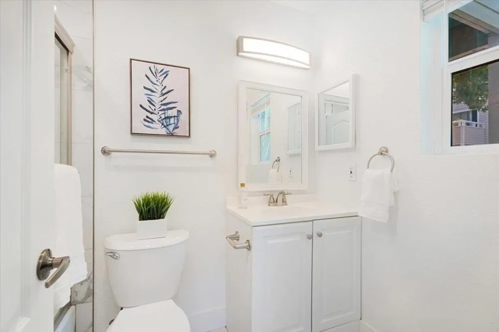 41 Grandview Street #1203 Santa Cruz, CA 95060