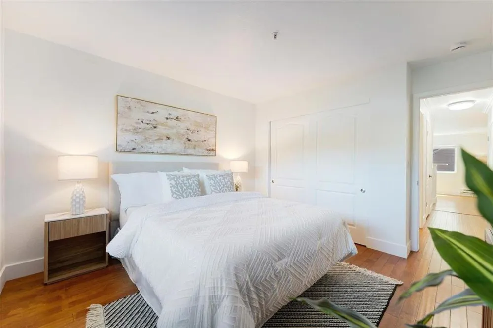 41 Grandview Street #1203 Santa Cruz, CA 95060