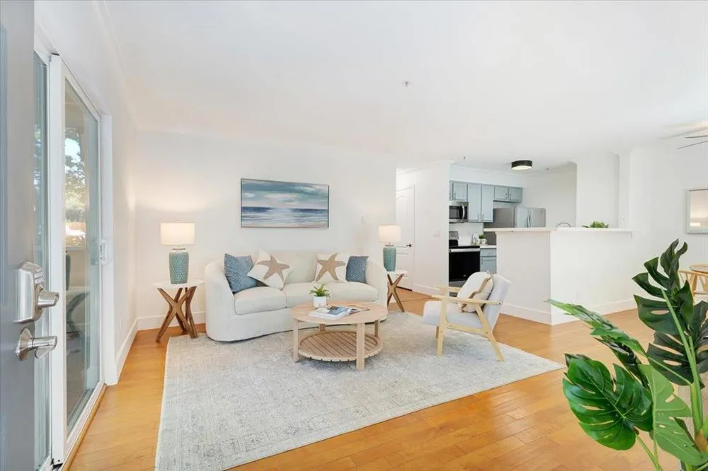 41 Grandview Street #1203 Santa Cruz, CA 95060